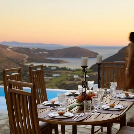 Villa Heliades Villas Suites With Private Pool And View To Aegean Sea *