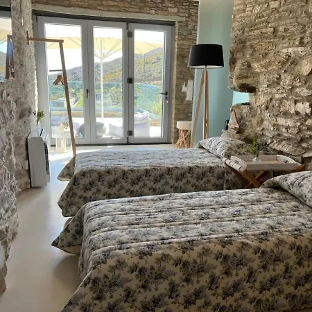 Heliades Villas Suites With Private Pool And View To Aegean Sea Villa Makrotándalon